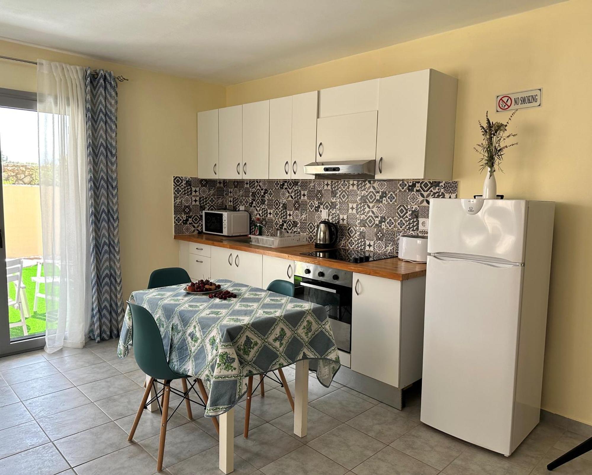 Lotus Studio Apartment North Lixouri Esterno foto